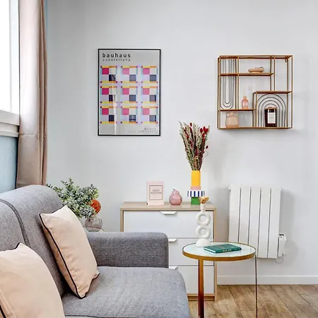 Apartment Sejour Chaleureux Proche Buttes-chaumont *